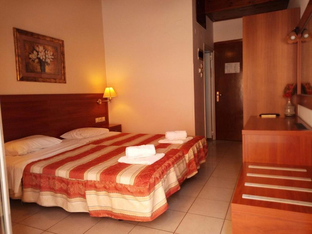 Spa Hotel Alex Loutra Edipsou  Extérieur photo