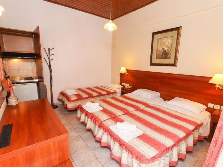 Spa Hotel Alex Loutra Edipsou  Extérieur photo